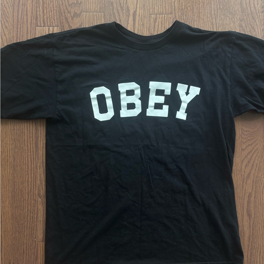 Obey Black and White Short Sleeve Tee - Picture 3 of 4